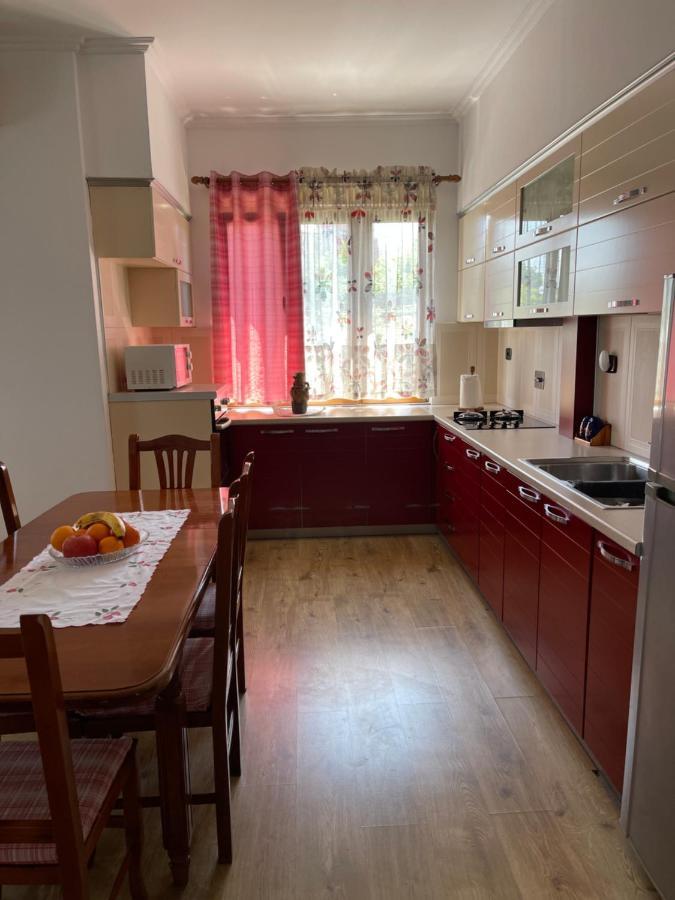Ajla'S Home Vorë Extérieur photo